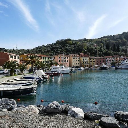 On The Waterfront Apartment Porto Venere Exterior photo